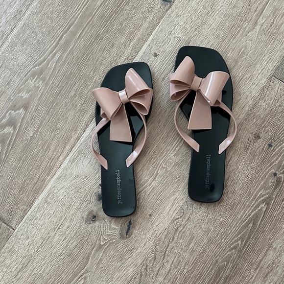 Jeffrey Campbell  Women's Blush Bow Sandals - Picture 1 of 4